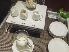 -杭州滨江宝龙城华美达酒店