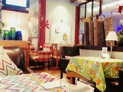 -芭莉与彩虹西餐厅(成都合生汇店)