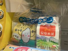 -全家便利店(天目山路三店)