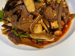 -费大厨辣椒炒肉(万家丽一店)