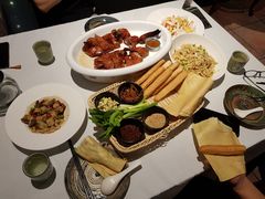 -老船夫婚宴婚庆会馆(延吉路店)