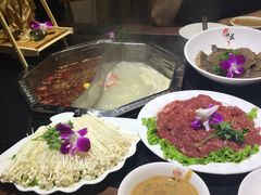 -重庆德庄火锅(体育中心店)