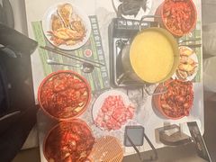 -金马门国际美食百汇(珞喻路店)