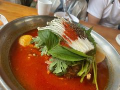 -喇喇排骨火锅·传统韩式脊骨汤(望京西园总店)
