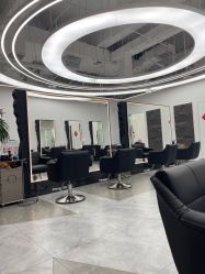 -ON STAR SALON