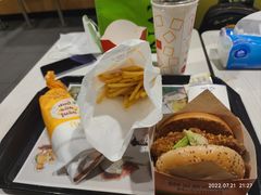 -麦当劳(本溪永丰街华联店)