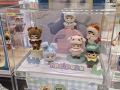 -泡泡玛特POPMART(蓝色港湾店)