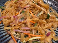-龙悦湾酒家·八阵鱼生·渔人码头店