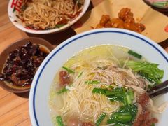 -周小波重庆小面·重庆名小吃(邹容路店)