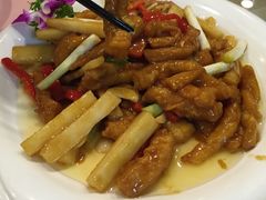 -牟传仁饭庄(星海店)