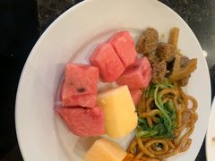 -华凯华美达广场酒店自助餐厅