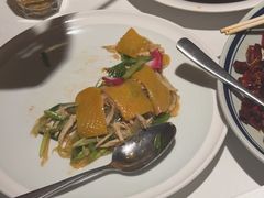 -八府香鸭·啫啫煲(华山路店)