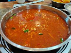 -黄利砖万峰林布依特色酸笋牛肉馆