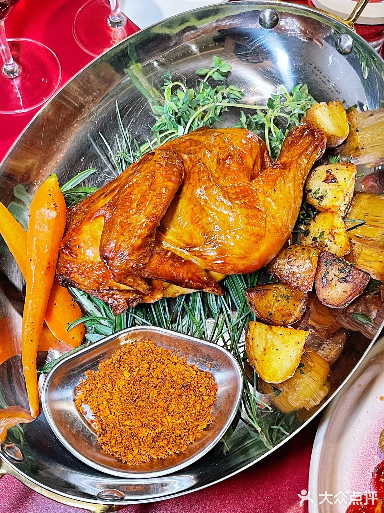 救！被我挖到小姐妹周末约会秘密基地💥