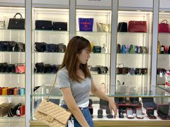 -奢物·巴黎站奢侈品回收寄售