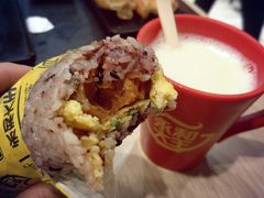 爆有料三谷饭团-永和大王(长寿路店)