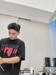 -PE SALON