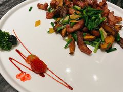 香脆菌香猪颈肉-大理实力希尔顿酒店•御玺中餐厅