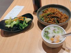 -宏状元现熬粥·京味菜(三里河店)