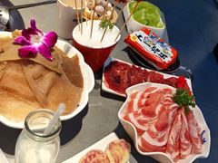 -生活如沸·顺德水牛奶火锅(人民广场店)