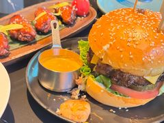 -DEEP·美式餐吧(五棵松华熙LIVE店)