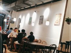 大堂-乔街深夜食堂·台州菜·高压锅生蚝(杭州总店)