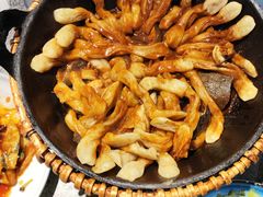 鲶鱼卷子-华盛园卷子王农家菜水库鱼