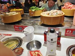 -龍歌自助小火锅(城阳万象汇店)