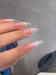 -UGIRL有个美甲
