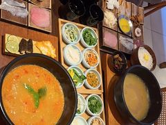 -银米·云南传统过桥米线(双廊黑金冠店)