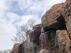 -七彩云南古滇温泉山庄