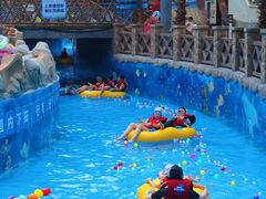 -青岛东方影都融创水世界