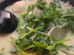 -肥汁米蘭香港米线(定西路店)