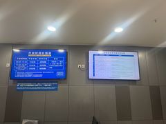 -包玉刚游泳场(黄龙恒励大厦店)