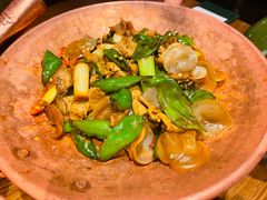 -云海肴·汽锅鸡·云南菜(天山百盛优客店)