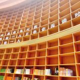 上海探店｜与光同乘，探索阅读的可能