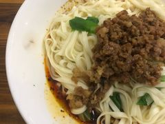 -中和裴氏蹄花(府河路店)