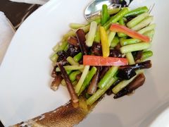 -海派悦庭·海胆烧麦·新融合菜(凯德广场店)