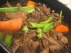 狮子头鹅煲-稻香酒家·33年老字号·港式粤菜(富邦中心店)
