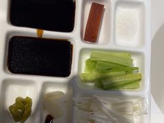 -小桃红·东北菜·春饼烤鸭(南阳湖街店)