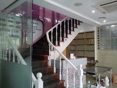 -瑞派天使宠物医院·神经外科·骨科·核磁(洛川中路店)