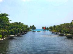 -亚龙湾喜来登·美景台大堂吧