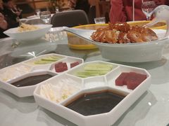 -悦色烤鸭店