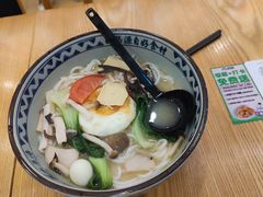 -蒙自源米线大王(信利城市广场店)