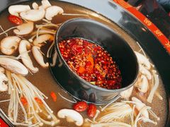 -三江两海老火锅(北京首店)