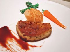 香煎鹅肝黑松露带子-皇朝会.经典传统粤菜(外滩店)