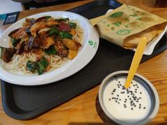 -伊麦佳兰州牛肉面清真美食店
