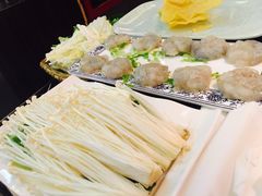 -焱三乐四川火锅店(经纬街店)