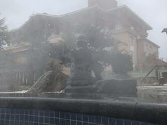 -芭东小镇温泉