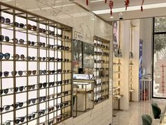 -世纪大明眼镜·林德伯格·蔡司官方授权店(武昌旗舰店)